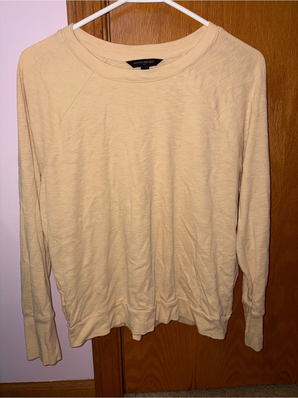 Banana Republic Pastel Yellow/Cream Long Sleeve Crewneck Top